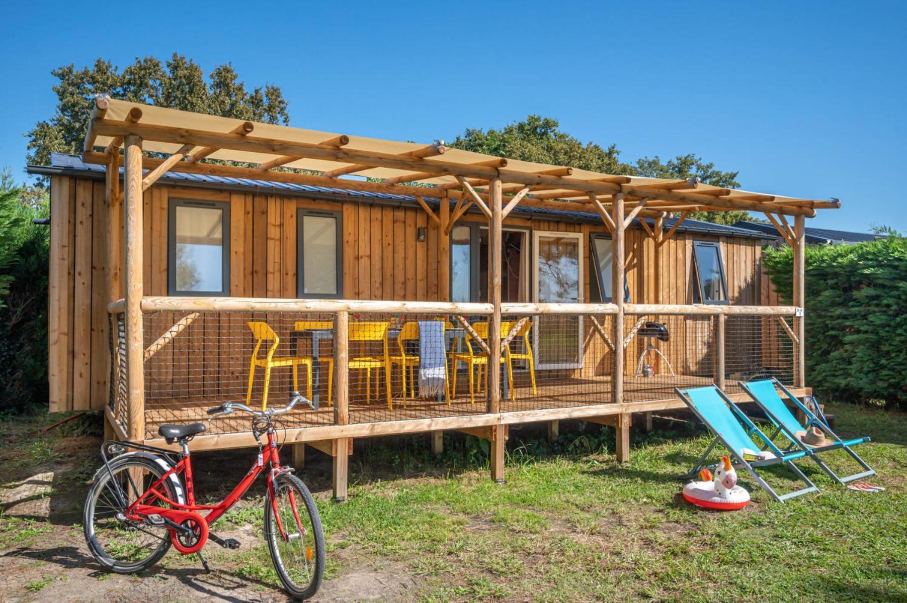Hotel Le Camping Grand Cerf Gimouille Exterior foto