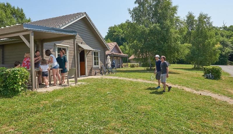 Hotel Le Camping Grand Cerf Gimouille Exterior foto